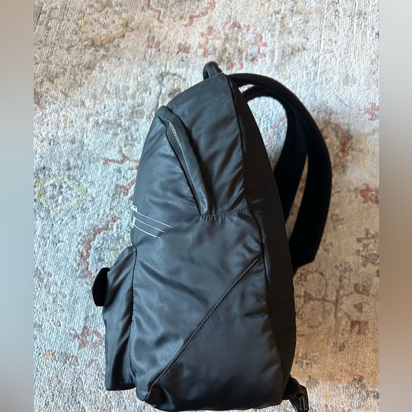 Rare find! Lanvin backpack in black color - Picture 4 of 15